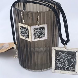 NWT ANJU Handcrafted leaf jewelry set